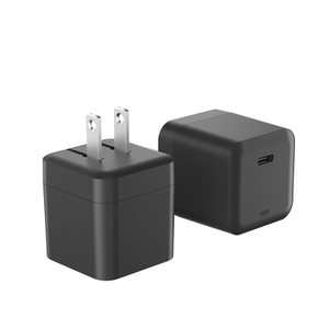 20W Mini PD Charger With Foldable Plug