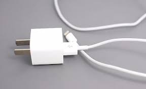 How cell phone chargers work